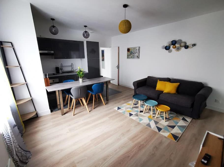 Le Puzzle Apartment Trélazé Екстериор снимка